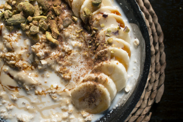 Overnight Tahini Oatmeal with Silan & Bananas | I Will Not Eat Oysters