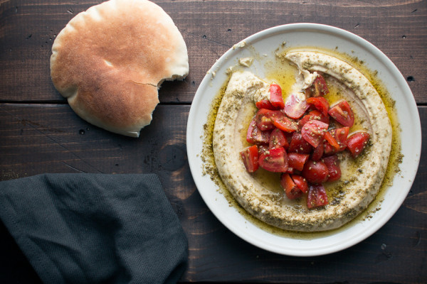Za'atar Tomato Hummus | I Will Not Eat Oysters