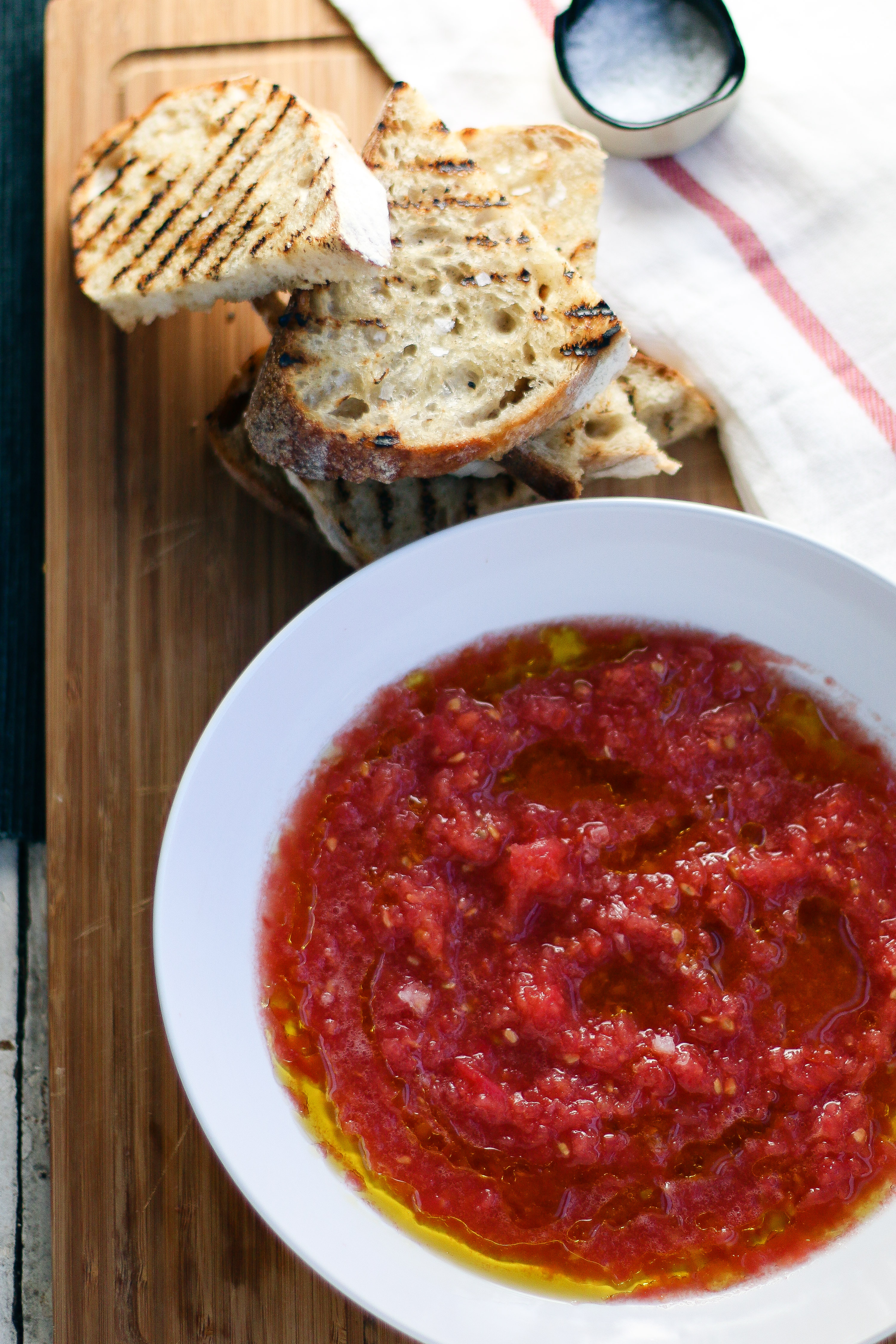 Tapa d'or |Pan Con Tomate | Grated and marinated tomatoes with hot grilled bread | I Will Not Eat Oysters