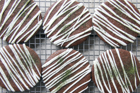 Thin Mints | Thin Chocolate Cashew Wafers with White Chocolate and Dehydrated Mint Powder | I Will Not Eat Oysters