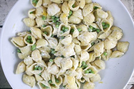 Creamy Boursin Shells with Fresh Spring Peas| only 4 ingredients! | I Will Not Eat Oysters