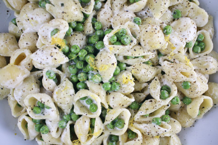 Creamy Boursin Shells with Fresh Spring Peas| only 4 ingredients! | I Will Not Eat Oysters