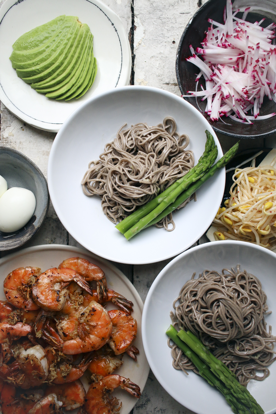 Fresh_Soba_Noodle_Bowl_w_Garlic_Shrimp10 I Will Not Eat Oysters