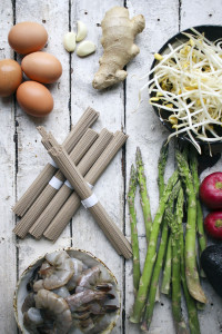 Fresh Soba Noodle Bowl with Garlic Shrimp & Miso Dressing | I Will Not Eat Oysters