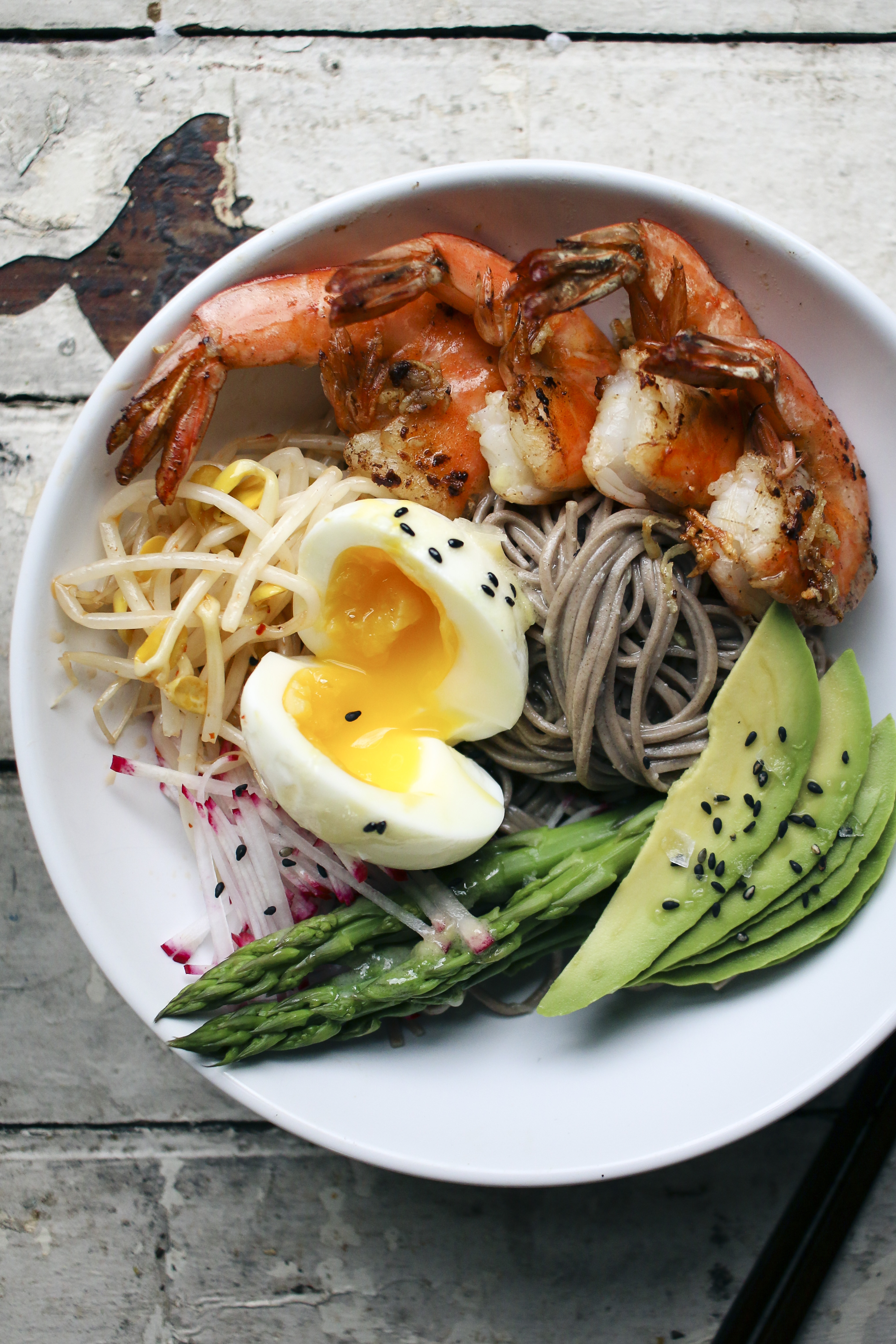 Fresh Soba Noodle Bowl with Garlic Shrimp & Miso Dressing | I Will Not Eat Oysters