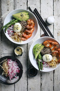 Fresh Soba Noodle Bowl with Garlic Shrimp & Miso Dressing | I Will Not Eat Oysters