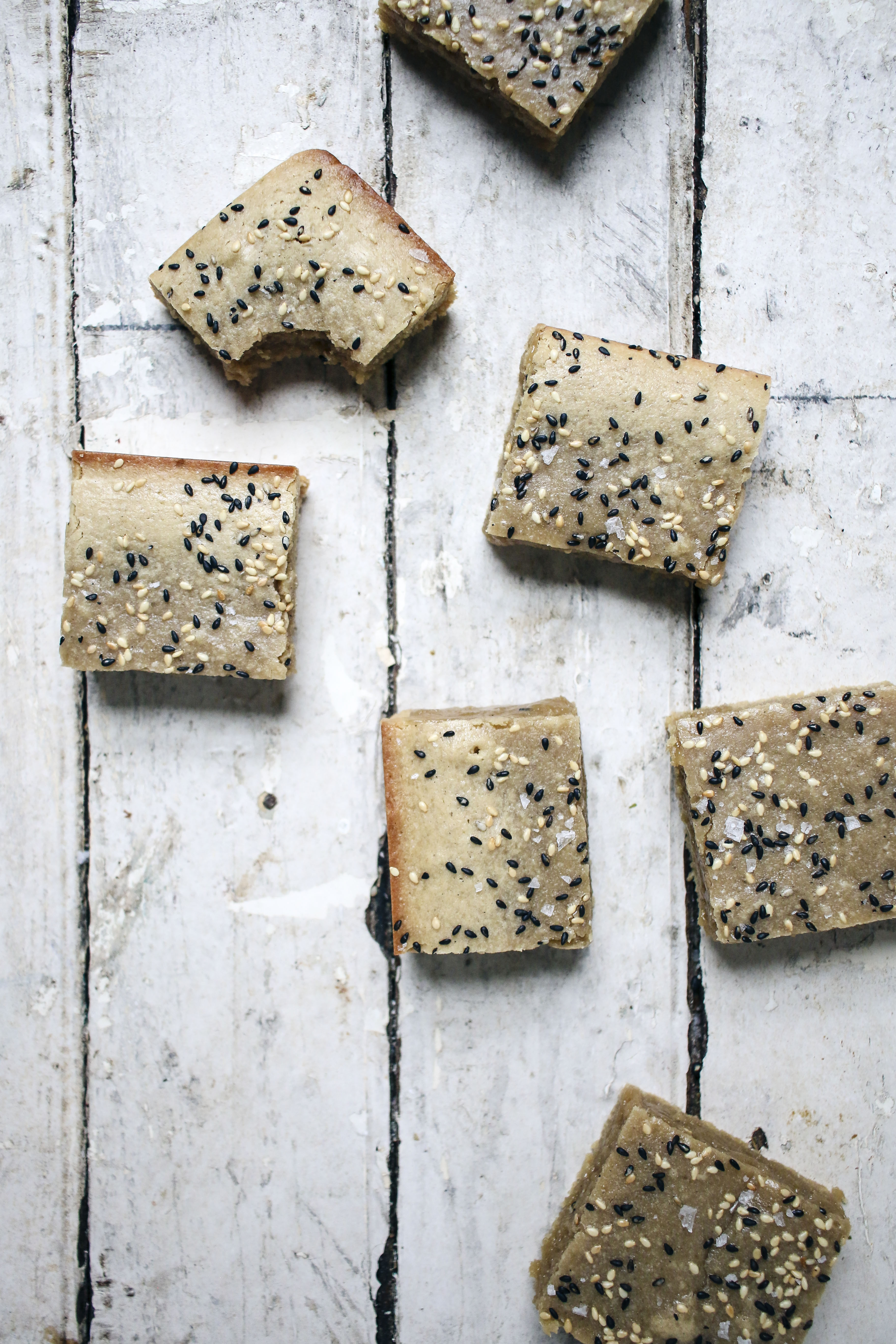 Tahini Blondies| Super smooth, dense and creamy | I Will Not Eat Oysters