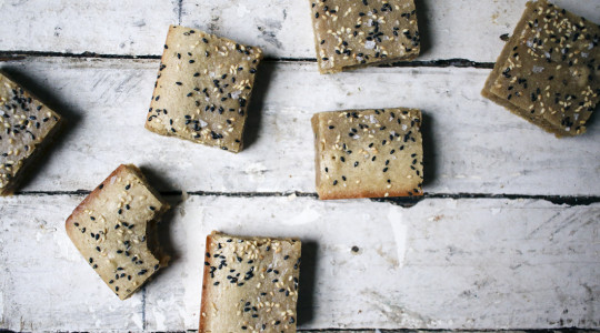 Tahini Blondies| Super smooth, dense and creamy | I Will Not Eat Oysters