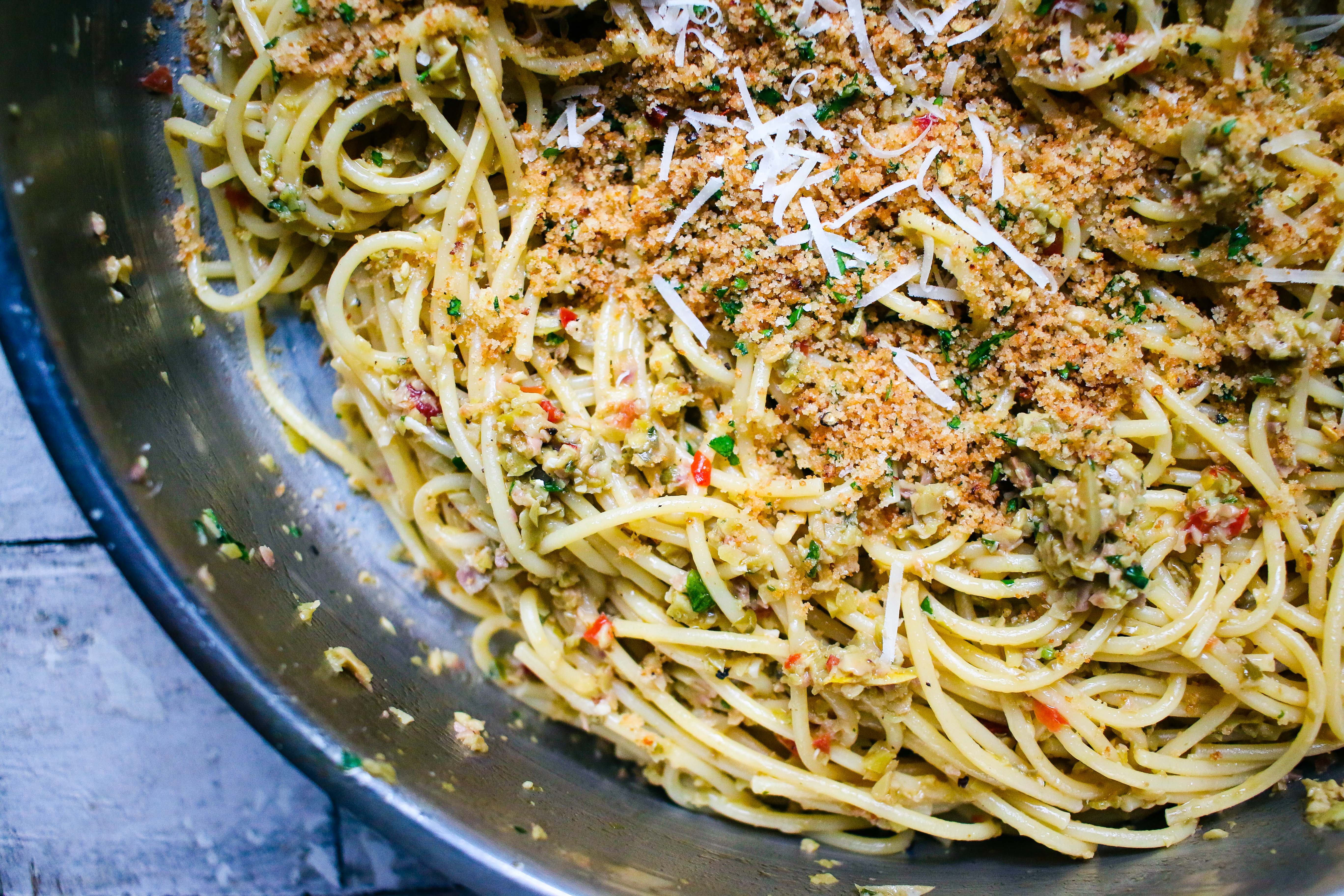 Olive Tapenade Spaghetti with Garlic Breadcrumbs| I Will Not Eat Oysters