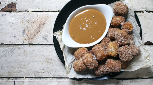 Churro Tater Tots with Homemade Dulce de Leche | I Will Not Eat Oysters