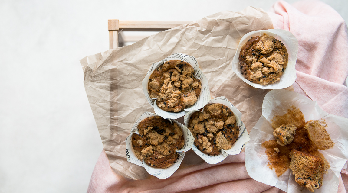 Banana Tahini Streusel Muffins | Recipe from Danielle at I Will Not Eat Oysters