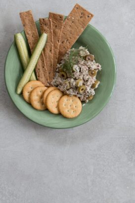 Quick and Easy Olive Tuna Salad