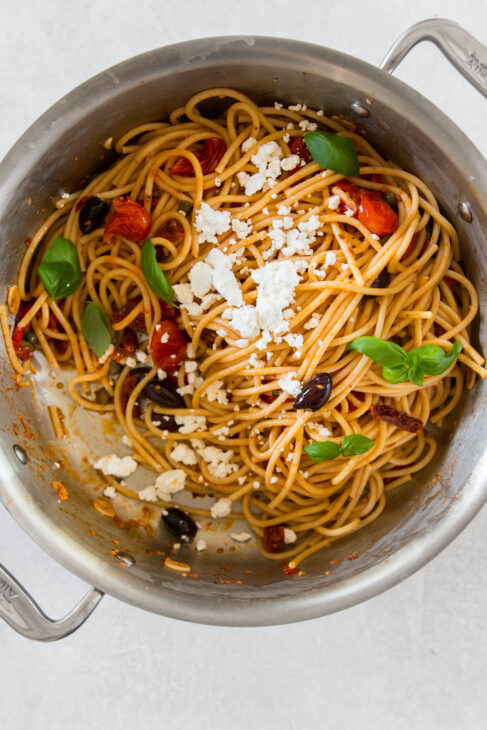 Spaghetti alla Roasted Puttanesca