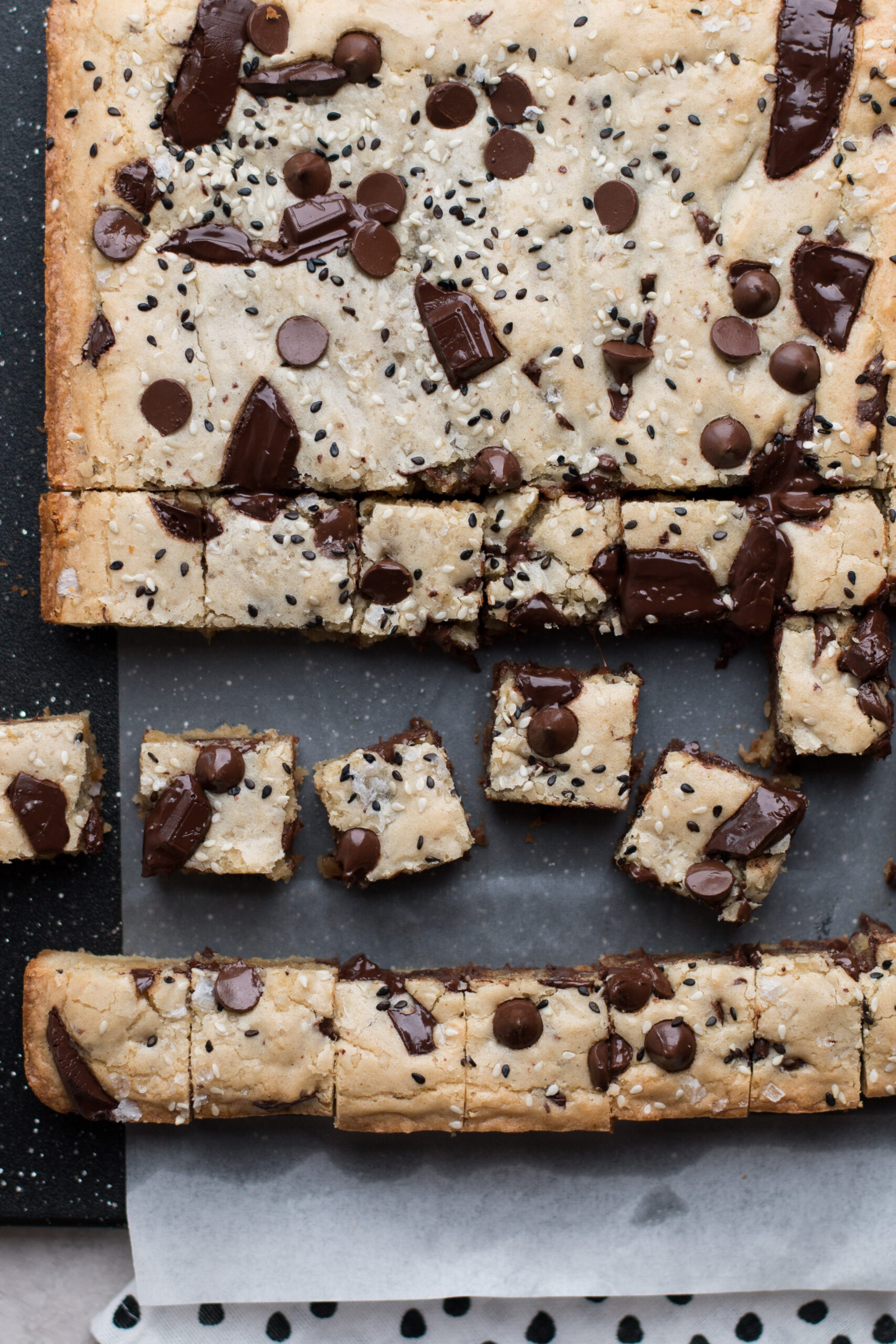 Tahini Blondies