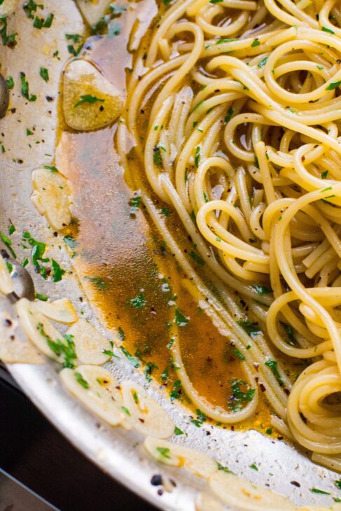 Spaghetti Aglio e Olio with Urfa
